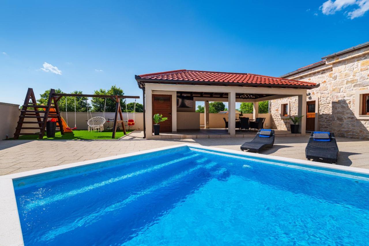 Stone Villa Miandri Sukošan Exterior foto