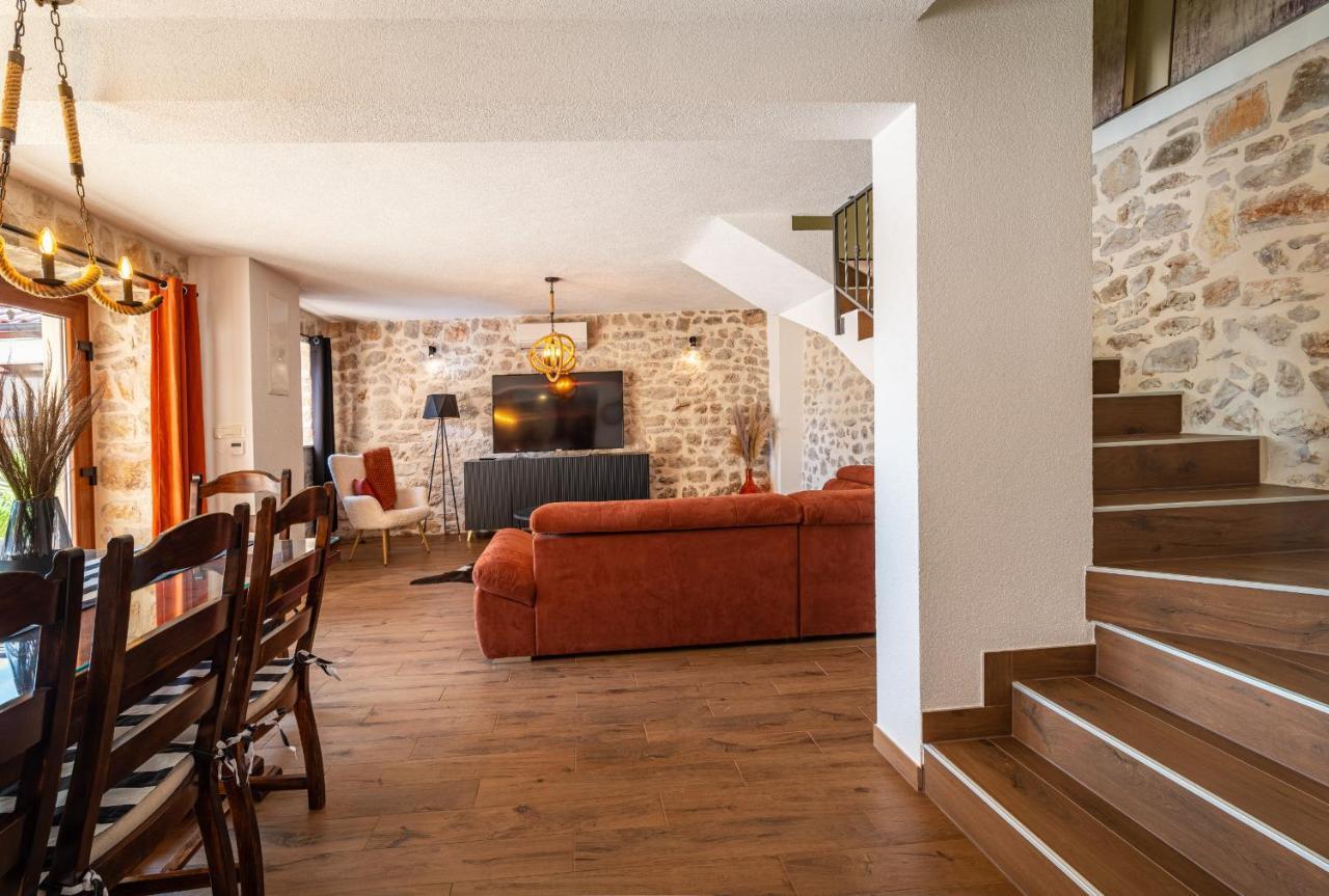 Stone Villa Miandri Sukošan Exterior foto