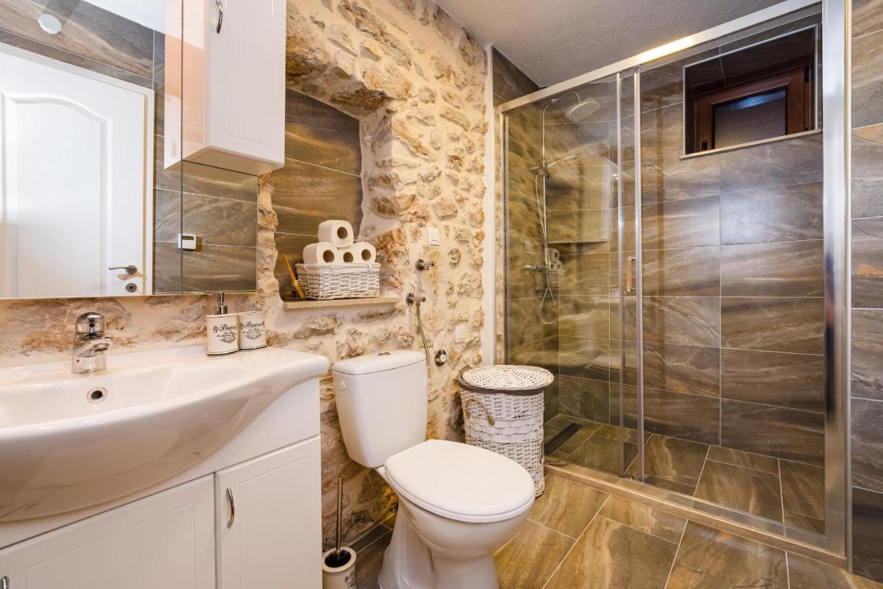 Stone Villa Miandri Sukošan Exterior foto