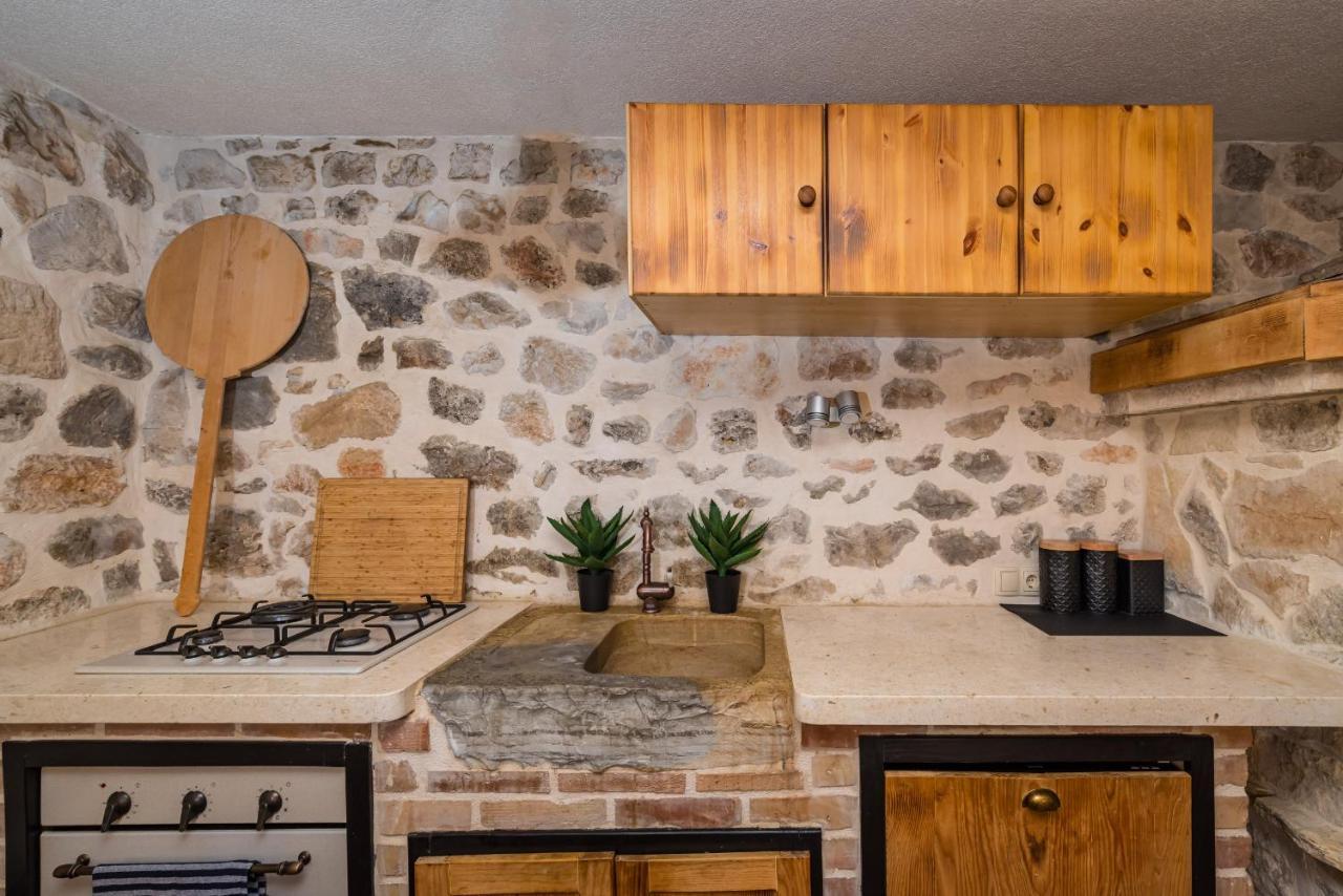 Stone Villa Miandri Sukošan Exterior foto